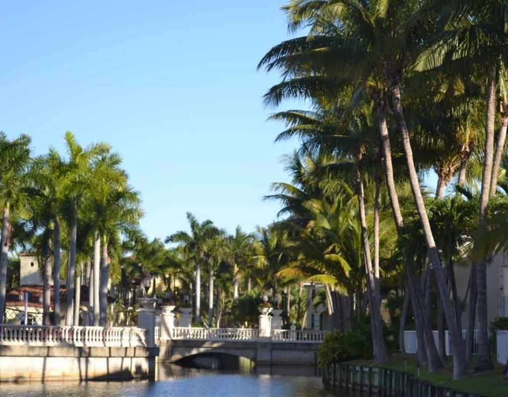 Aventura Lakes Homes for sale and rent