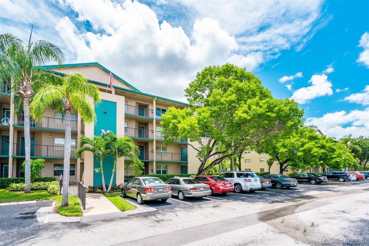 Buckingham East Pembroke Pines Condos for sale and rent