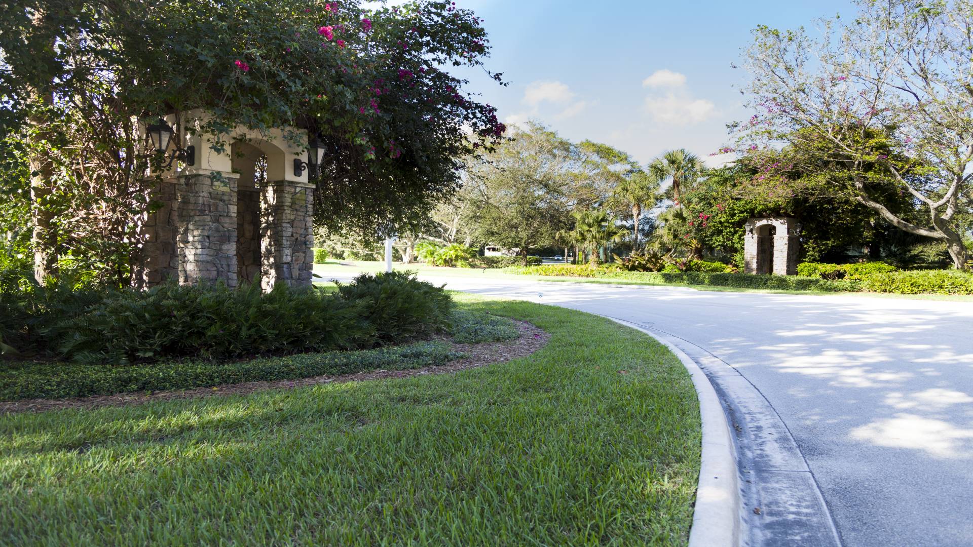 Cypress Estates Parkland Condos for sale and rent