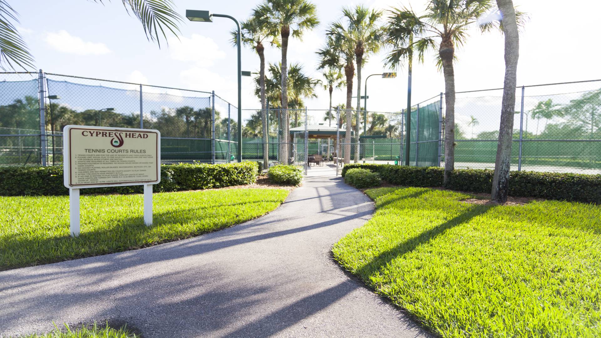 Cypress Estates Parkland Condos for sale and rent