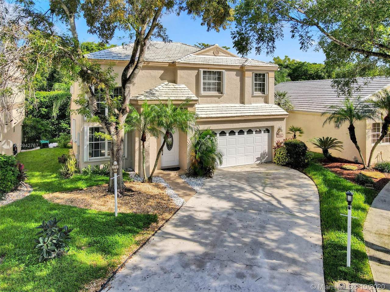 Jacaranda Plantation Homes for sale and rent