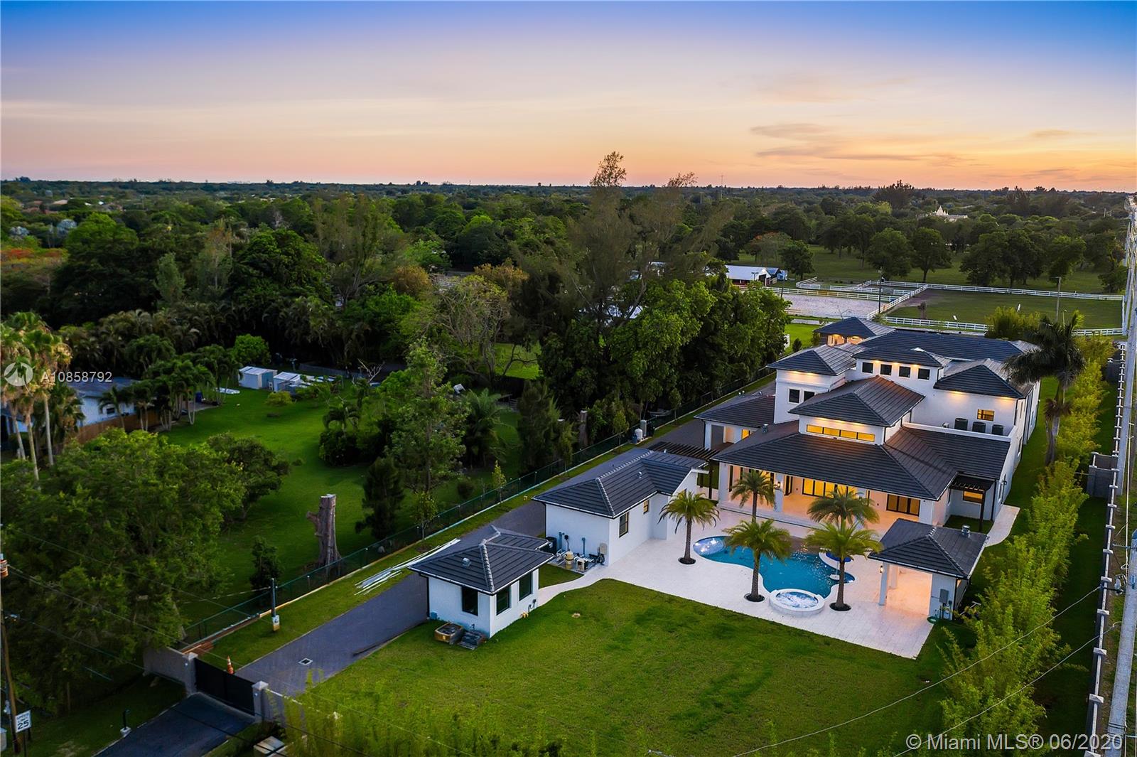 New River Canal Southwest Ranches Homes for sale and rent