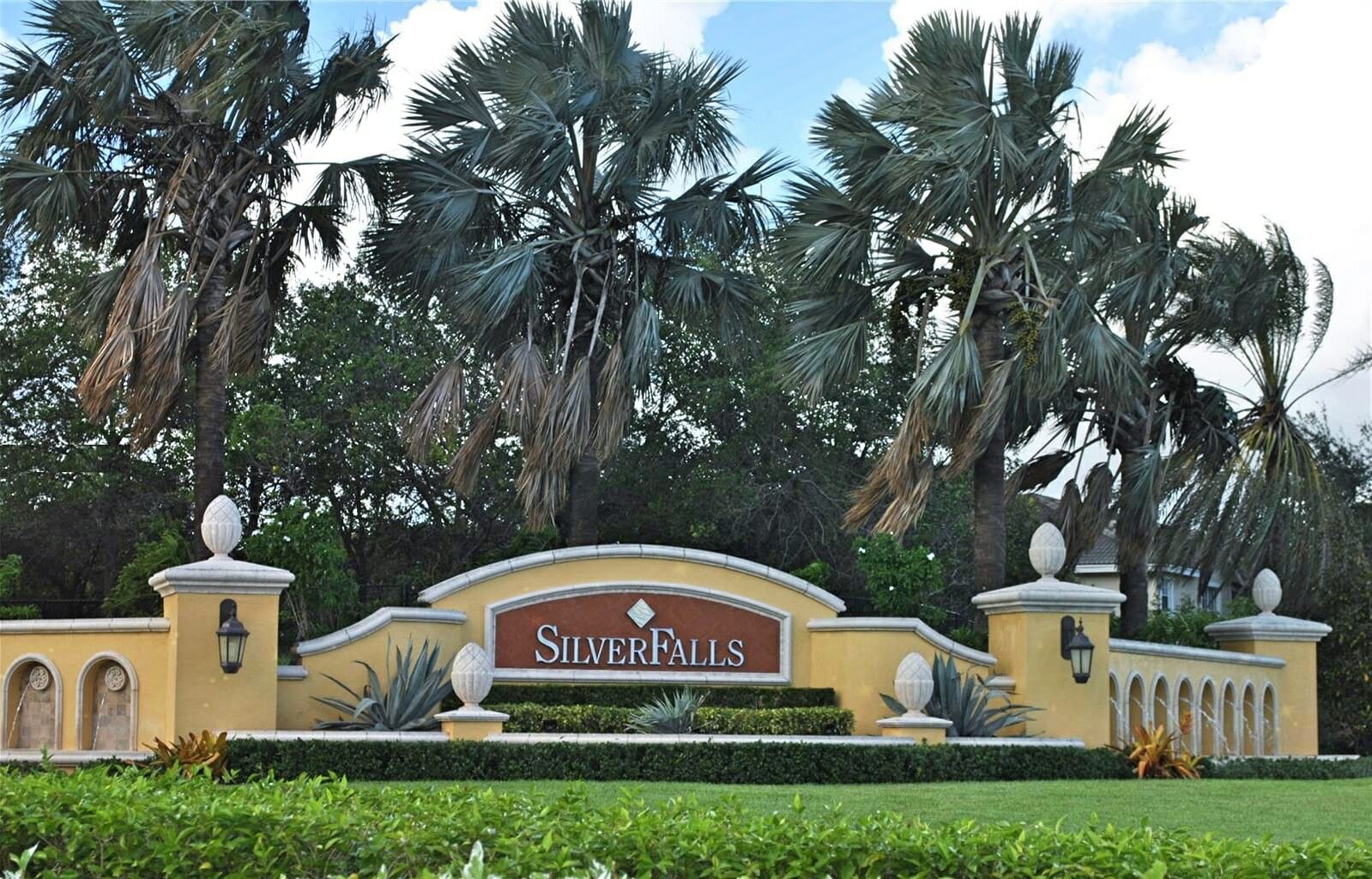 Silver Falls Miramar Homes for sale and rent