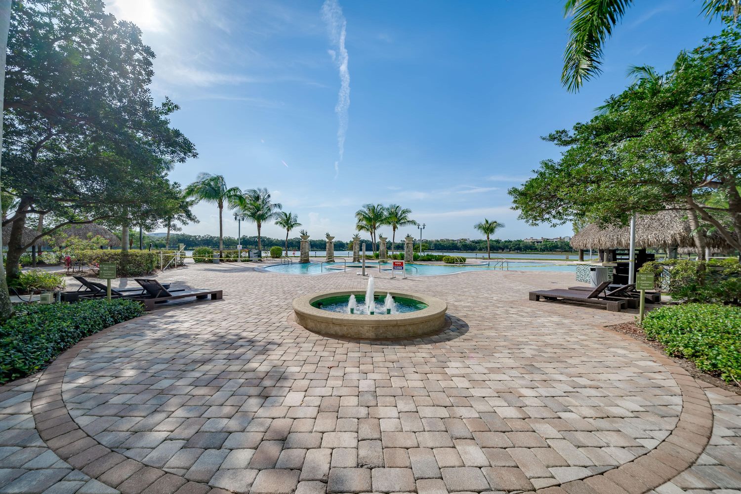 Tao Sawgrass Condo Bldg S Sunrise Condos for sale and rent