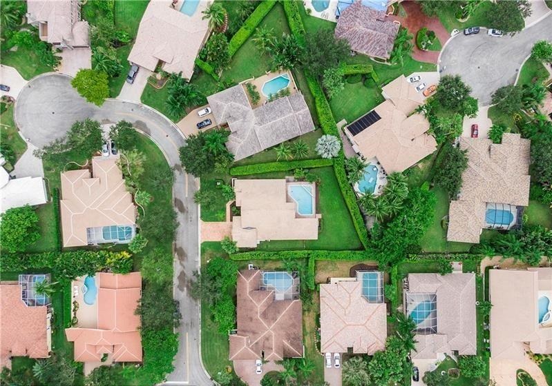 The Landings Parkland Homes for sale and rent