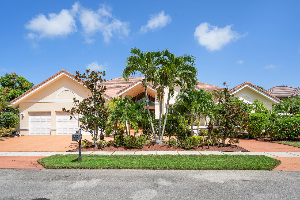 Woodfield Hunt Club Boca Raton New Homes for sale